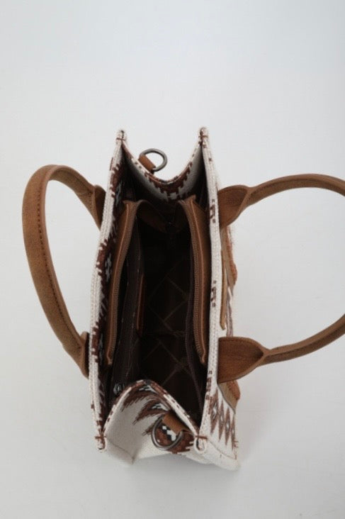 Dani Morgans x Wrangler Western Horizon Collection Whipstitch Crossbody Tote met riem