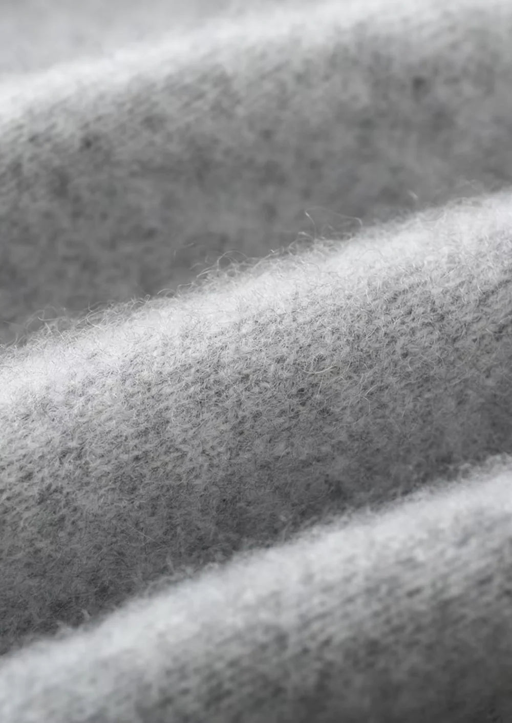 V-HALS CARDIGAN VAN ZUIVER EXTRA FIJN MERINOWOL