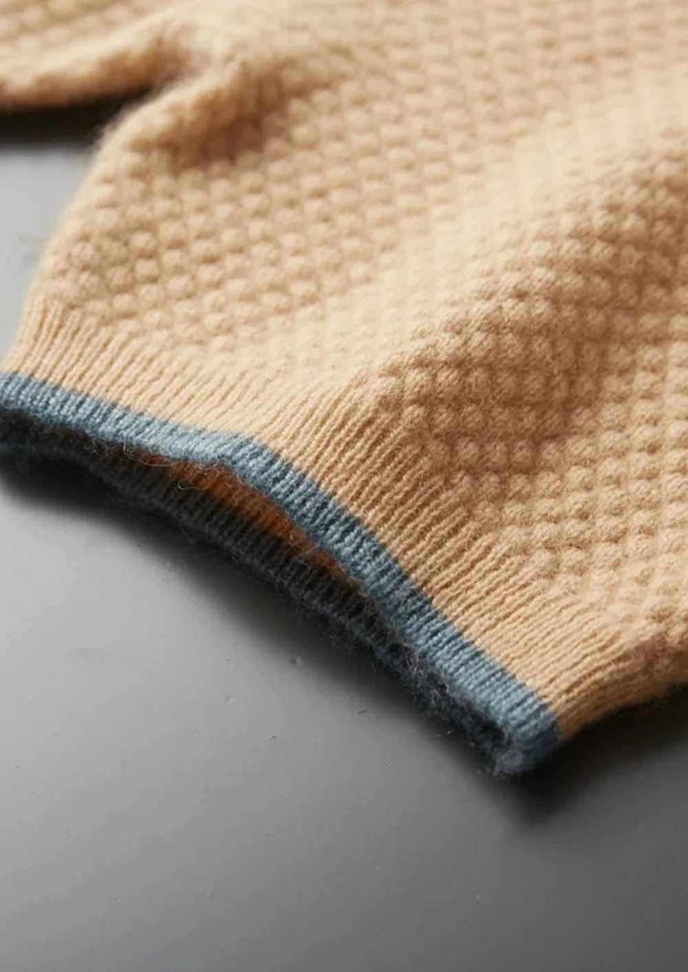 PREMIUM KASJMIER TWEEKLEURIGE POLO