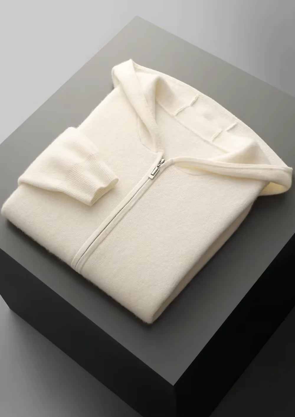 ZUIVERE EXTRA-FIJNE MERINO WOL RITS HOODIE