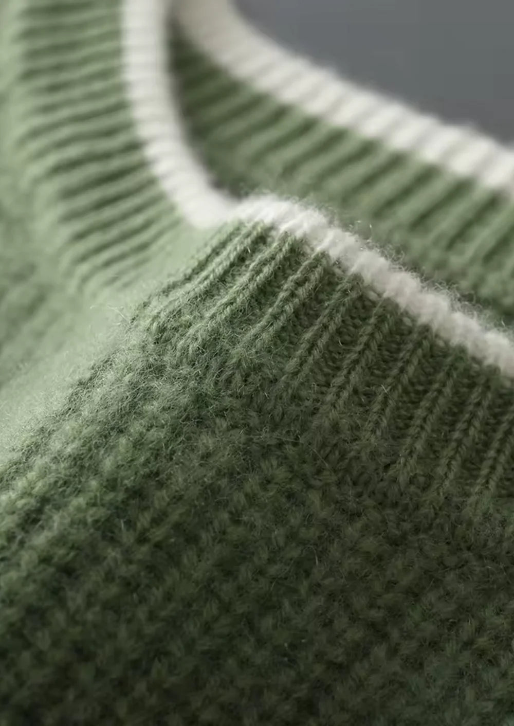 ZUIVERE EXTRA FIJNE MERINOWOL TWEEKLEURIGE CREWNECK