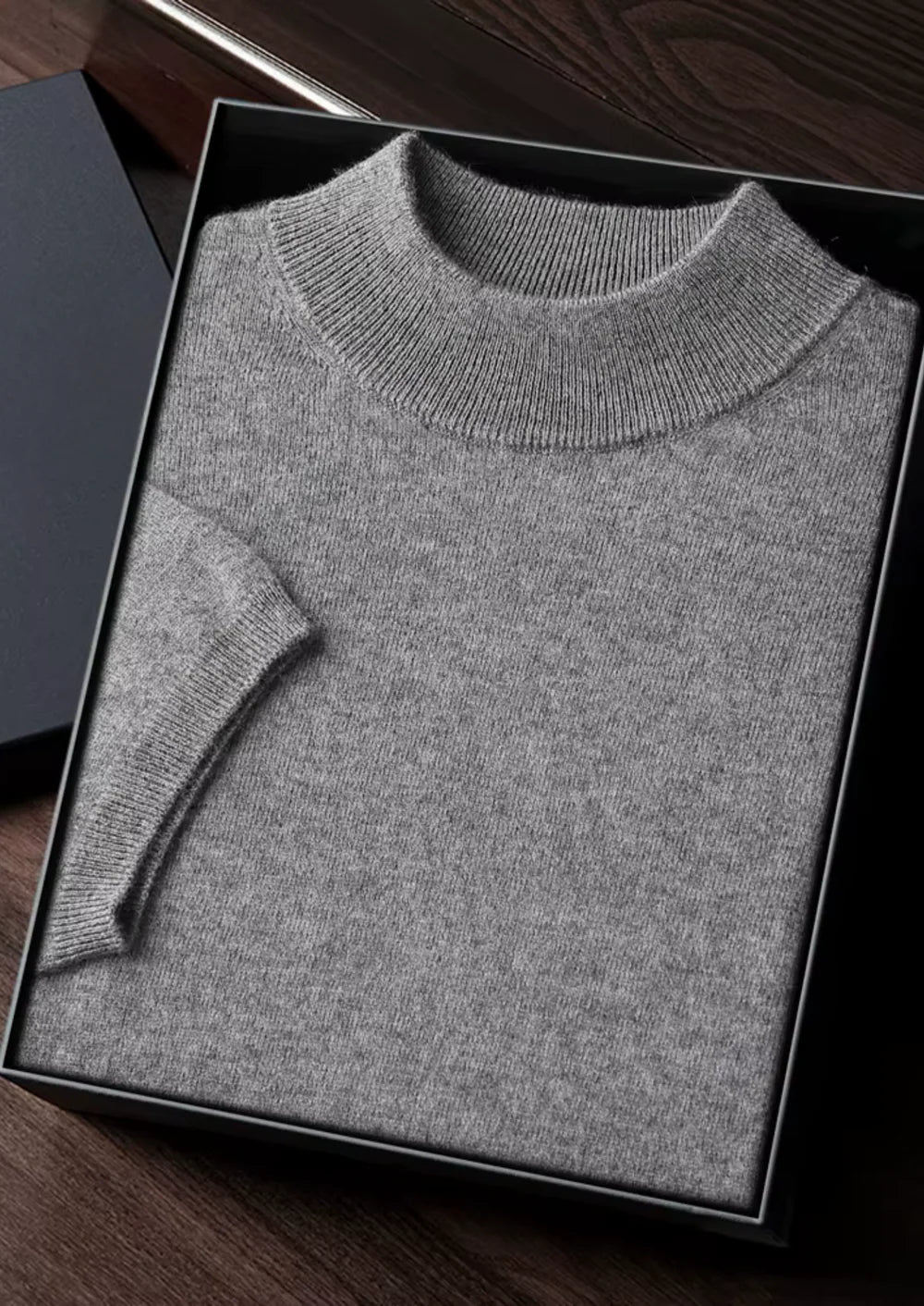 MIUM CASHMERE MOCK-NECK T-SHIRT
