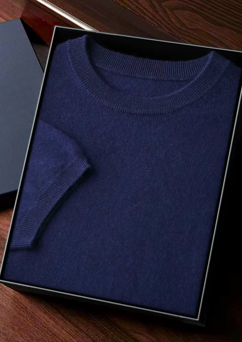 PREMIUM CASHMERE KLASSIEK T-SHIRT MET RONDE HALS
