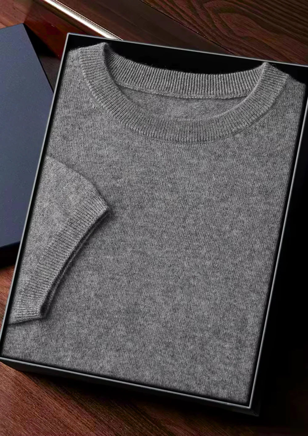 PREMIUM CASHMERE KLASSIEK T-SHIRT MET RONDE HALS