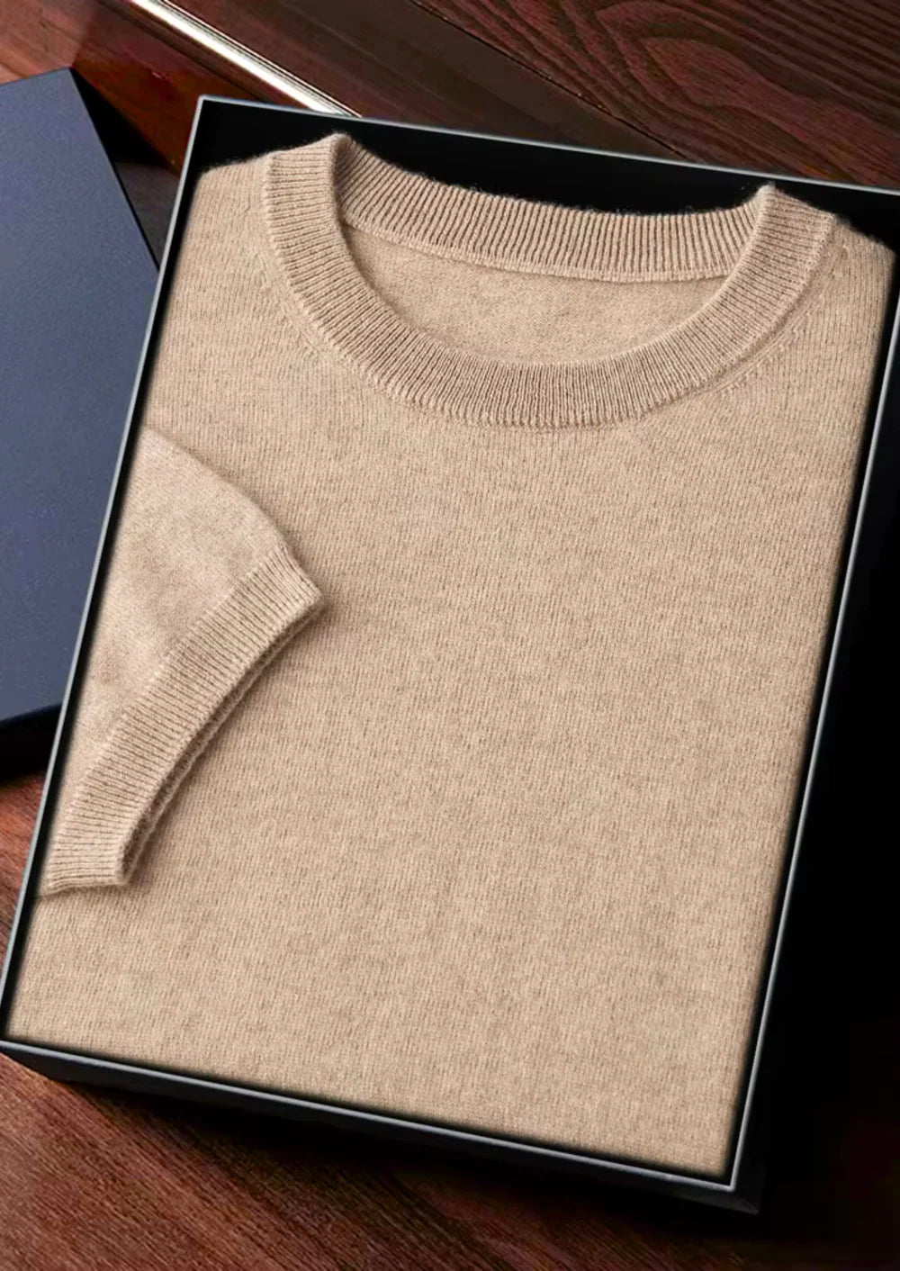 PREMIUM CASHMERE KLASSIEK T-SHIRT MET RONDE HALS
