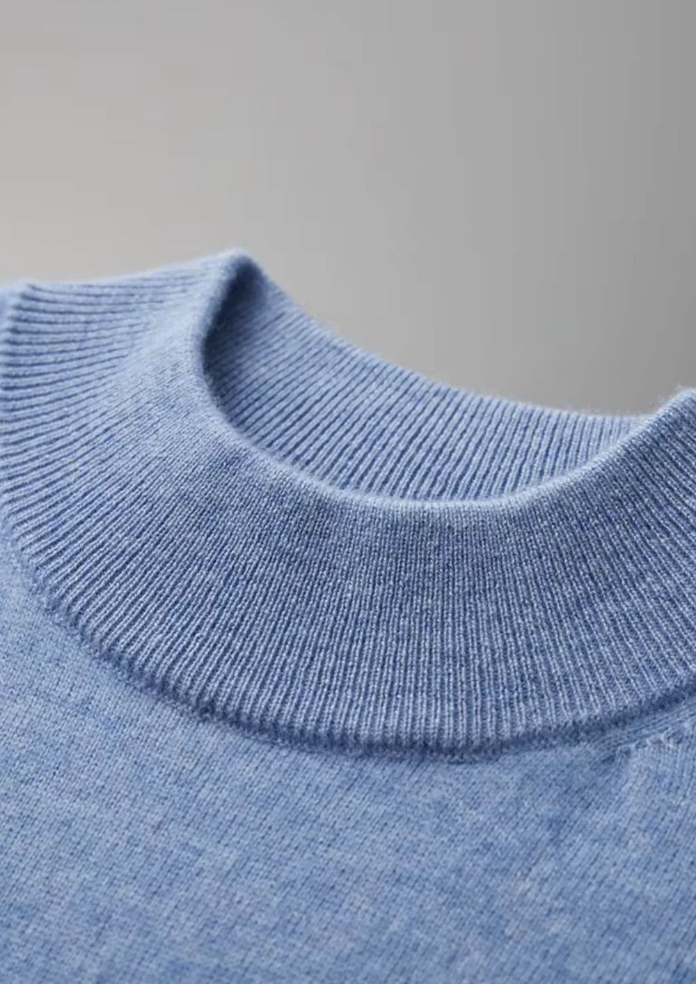 MIUM CASHMERE MOCK-NECK T-SHIRT