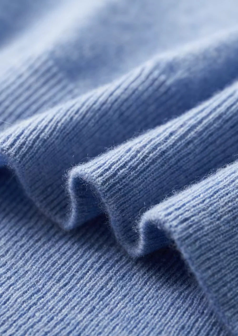 PREMIUM CASHMERE KLASSIEK T-SHIRT MET RONDE HALS