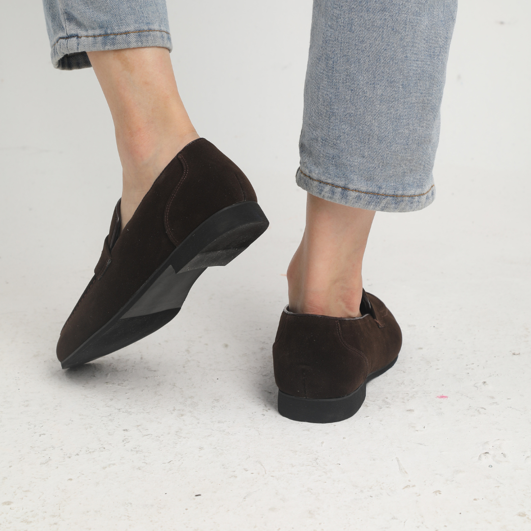 Modaura™ | Suède bandjes loafers
