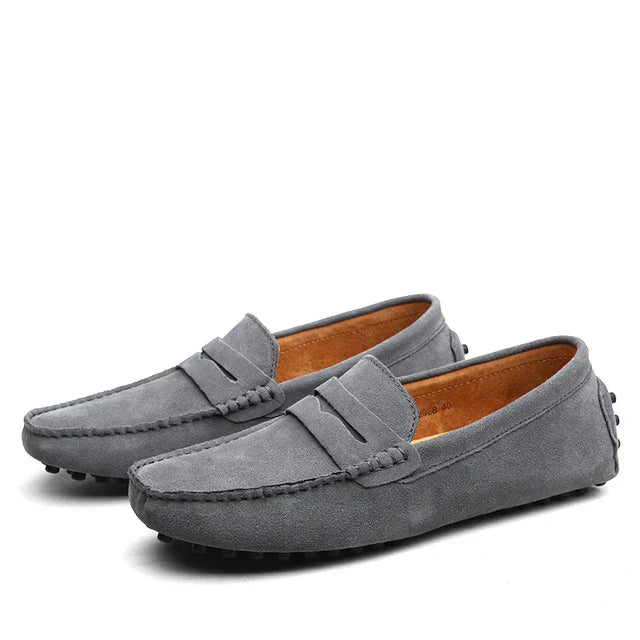 Modaura™ | Suède Marina-loafers