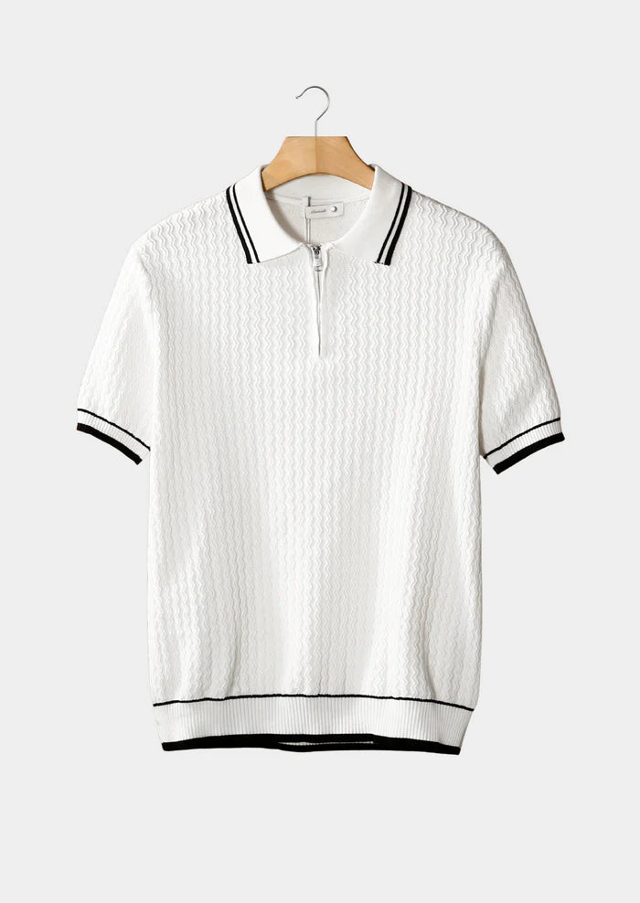 WITTE GEGOLFDE GESTRUCTUREERDE POLO MET RITS